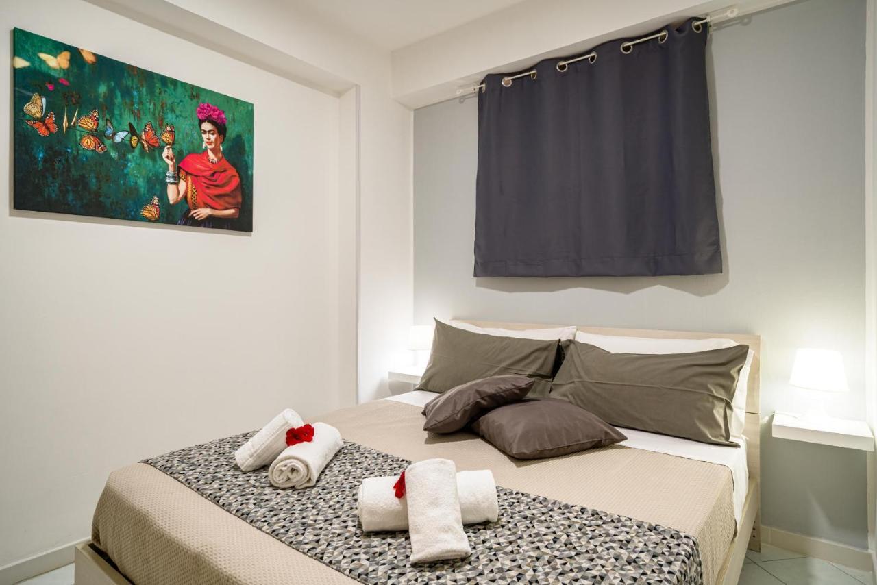 Apartamento Loft Baia Di Letojanni Exterior foto