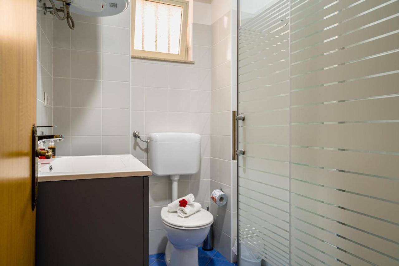Apartamento Loft Baia Di Letojanni Exterior foto