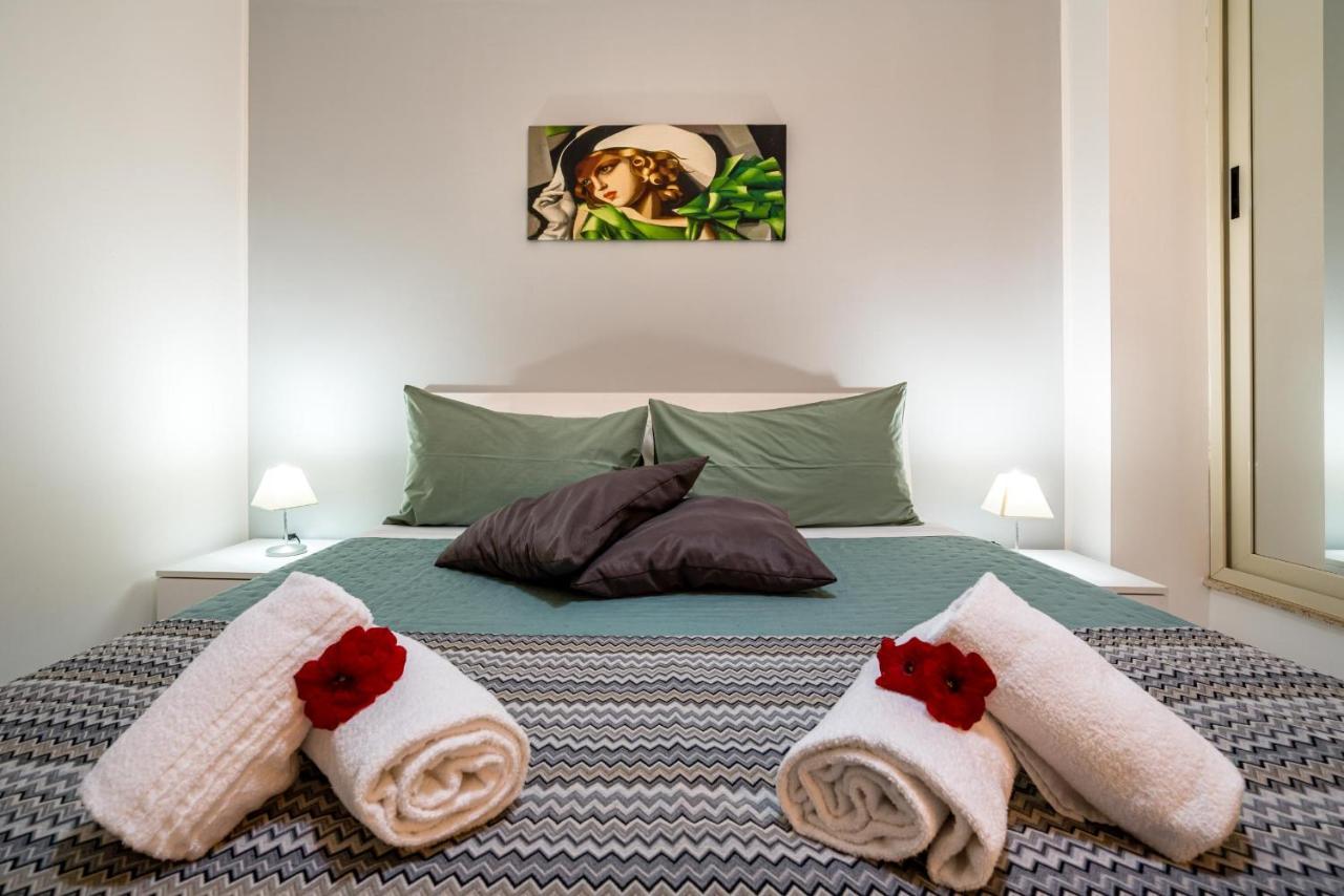 Apartamento Loft Baia Di Letojanni Exterior foto